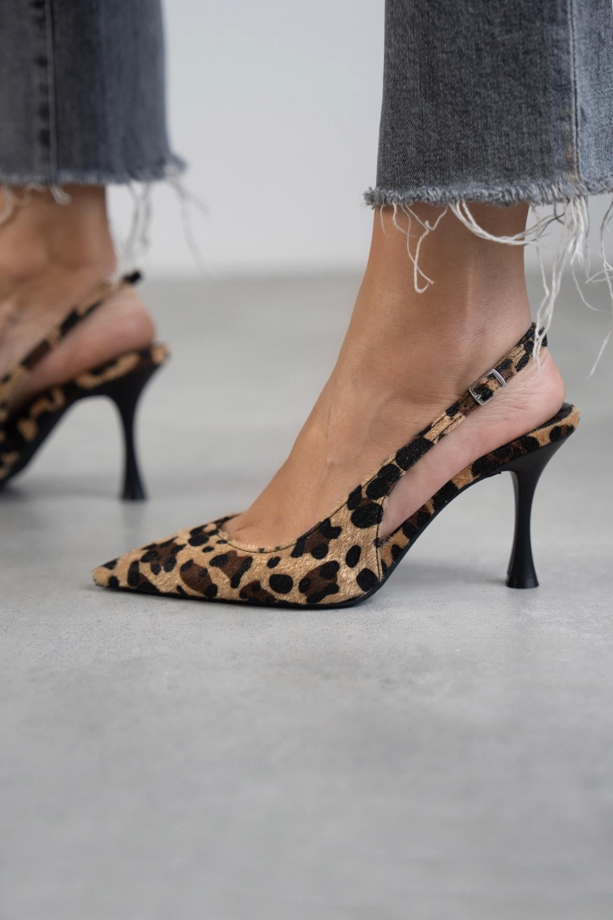 Emily – Suede Orthopedic Sandals